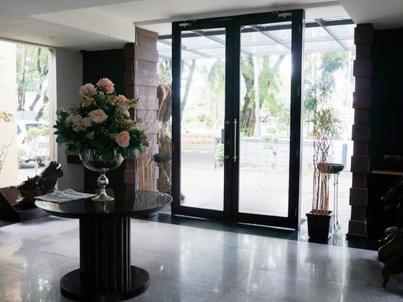 Rumah Nenek Hotel And Restaurant Padang  Extérieur photo